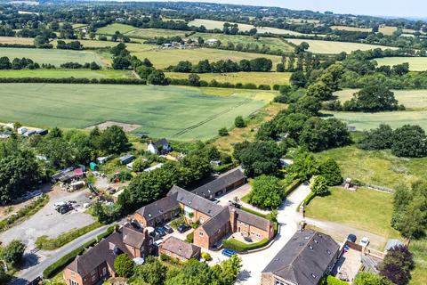 undefined, 7 The Hollies, Burntwood, WS7