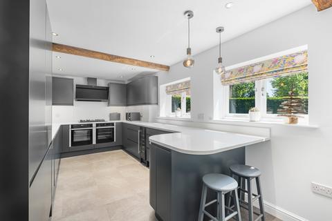 undefined, 7 The Hollies, Burntwood, WS7