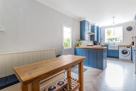 41 Atlas Road, Cardiff, CF5 1PH