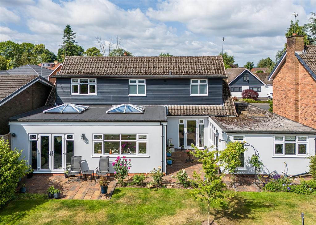 40 Cranmere Avenue-drone-1.jpg