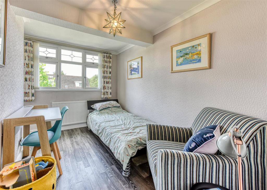 40 Cranmere Avenue-bed3.jpg