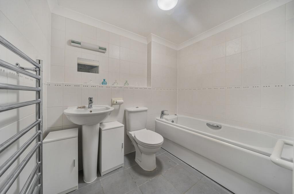 1312149 4 6852864...