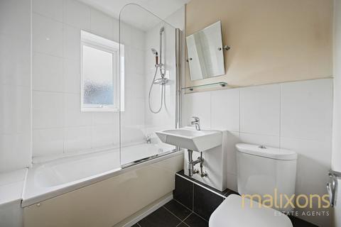 2 bedroom maisonette for sale, Enmore Road, London SE25