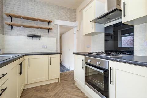 3 bedroom terraced house for sale, Greenfield Road, Chorley