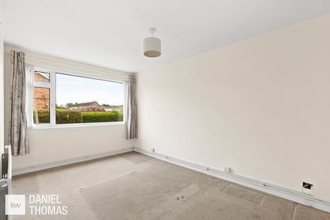 12 Cedar Walk, Waltham Abbey, EN9 1SG
