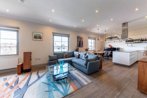 2 bedroom flat for sale, Thornbury Court, Chepstow Villas, Notting Hill