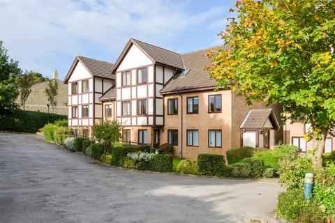 2 Hallam Chase, Sheffield, S10 5SW