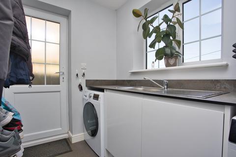 4 bedroom semi-detached house for sale, The Drove, Whitfield, Dover, CT16