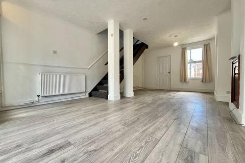 15 Salisbury Road, Gravesend, DA11 7DF