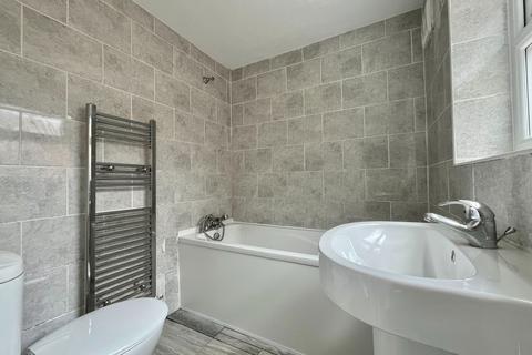 15 Salisbury Road, Gravesend, DA11 7DF