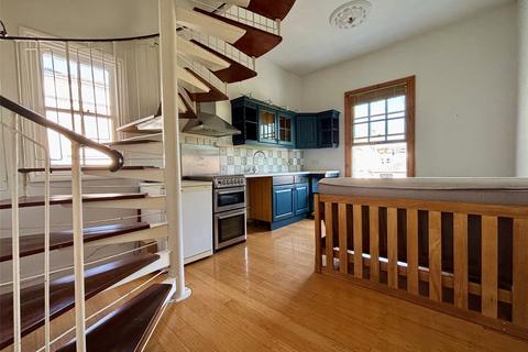 1 bedroom duplex for sale, Pittville Lawn, Cheltenham, Gloucestershire