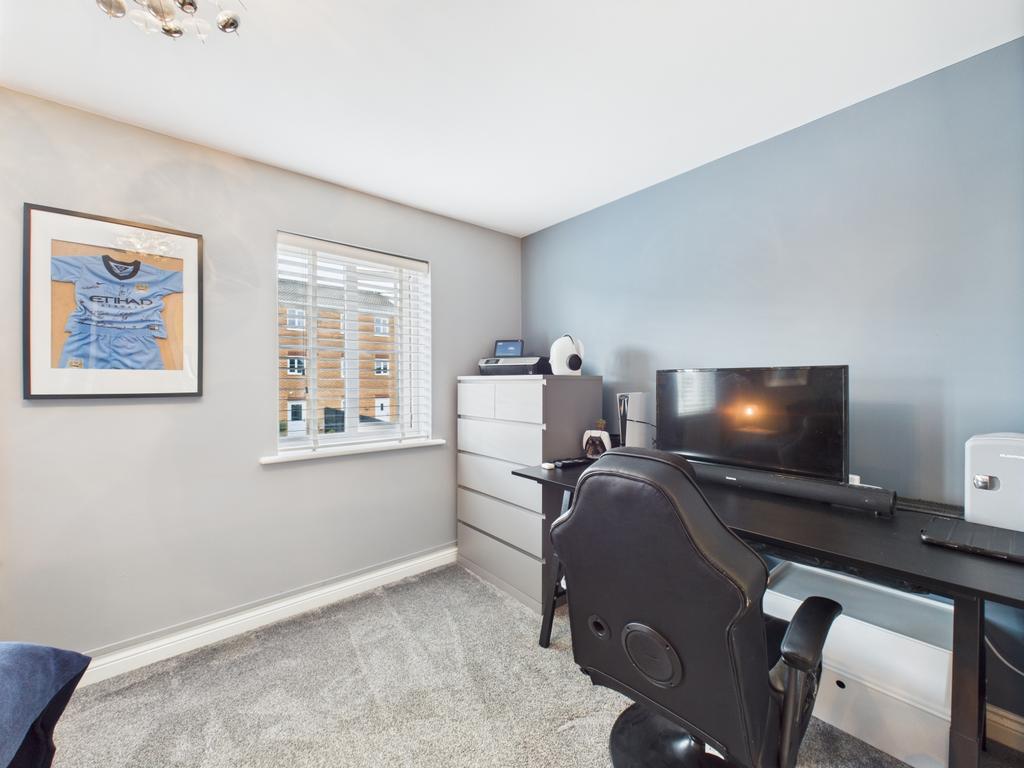 Cam03729 g0 pr0079 still030