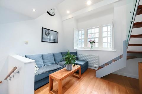 2 bedroom semi-detached house to rent, Marine Gardens, Brighton BN2