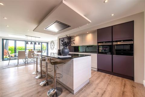 1 Southfields Green, Gravesend, DA11 7AD