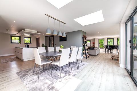 1 Southfields Green, Gravesend, DA11 7AD