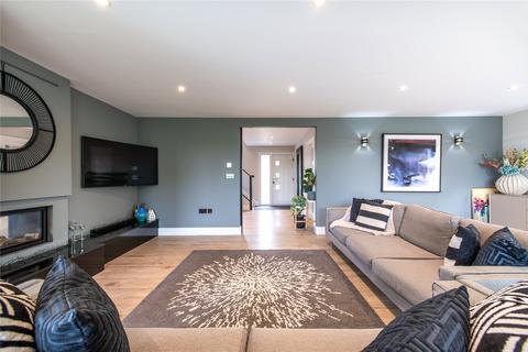 1 Southfields Green, Gravesend, DA11 7AD