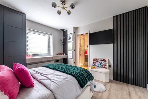 1 Southfields Green, Gravesend, DA11 7AD