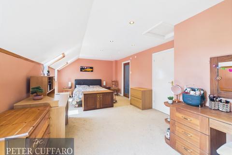 undefined, Netherfield Lane, Ware SG12