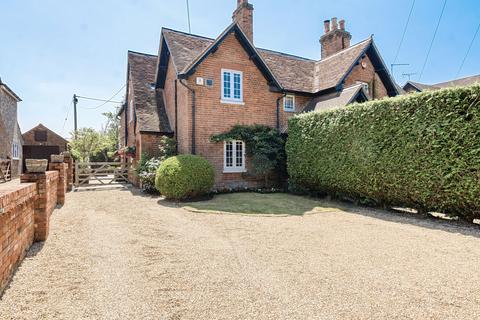 3 bedroom end of terrace house for sale, King Street Lane, Wokingham RG41