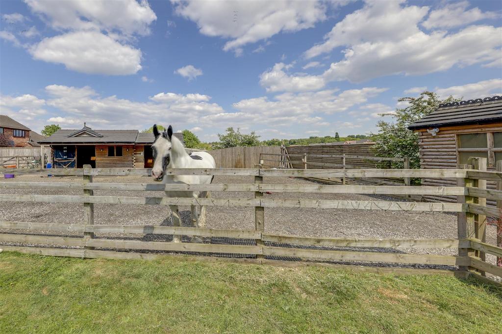 Stables to Rear