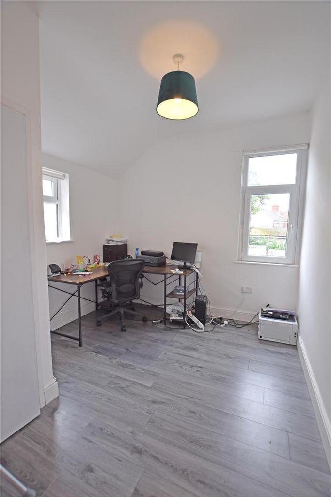 Bedroom 3.jpg