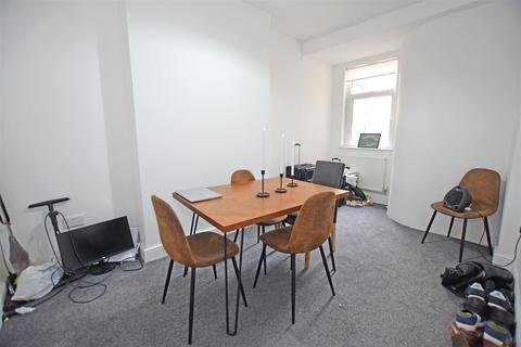 3 bedroom terraced house for sale, Heathfield Road, Heath/Gabalfa, Cardiff