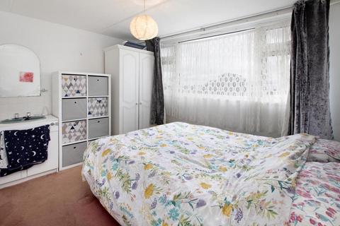 2 bedroom flat for sale, Devondale Court, Dawlish Warren, EX7