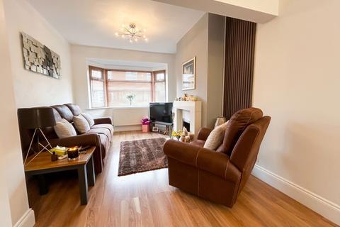 3 bedroom house for sale, Nansen Avenue, Manchester M30
