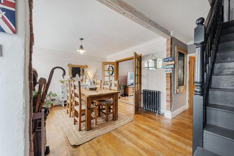 4 bedroom semi-detached house for sale, Coniston Avenue, Ashton-In-Makerfield, WN4
