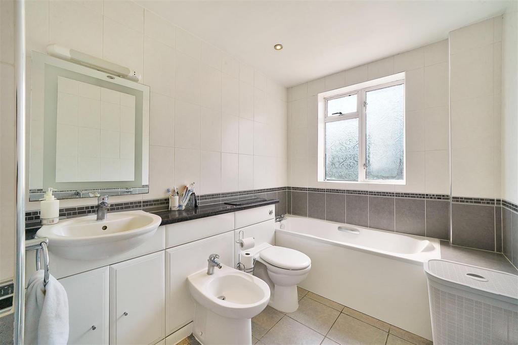 169 Watford Road - w VT4i Drn2 Bk PDIw X4 DY5.jpg