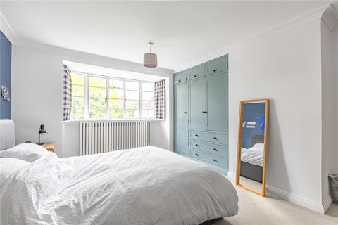 7 Beresford Avenue, Twickenham, TW1 2PY
