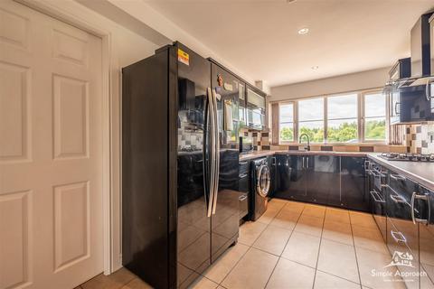 4 bedroom house for sale, Madoch Square, Glencarse, Perth