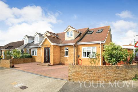 2 Canberra Close, Hornchurch, RM12 5TR
