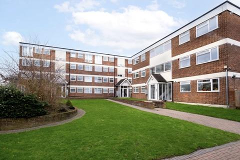 29 Beechcroft Close, Streatham, London, SW16 2EW