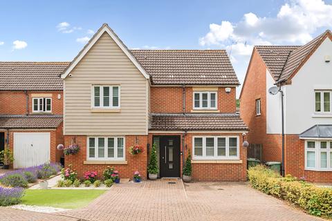 8 Mortimer Drive, Biggin Hill, Westerham, TN16 3GH