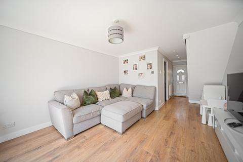 49 North Bank Close, Rochester, ME2 2NL