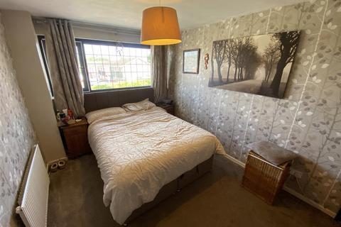 3 bedroom semi-detached house for sale, Cherry Tree Walk, Stourport-On-Severn