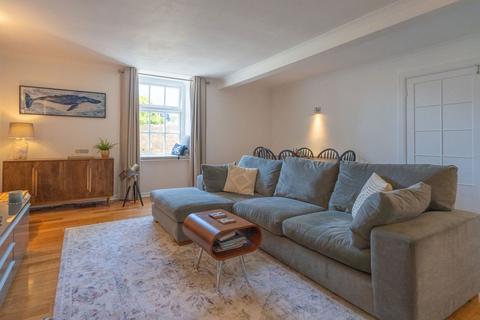 2 bedroom flat for sale, Louisa Terrace, Exmouth, EX8 2AQ