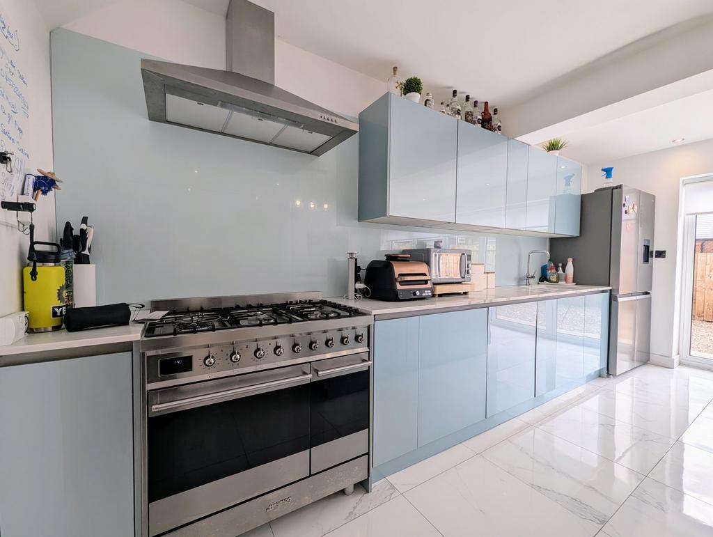 Kitchen / Diner