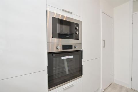 1 bedroom apartment for sale, Park Street Lane, Park Street, AL2