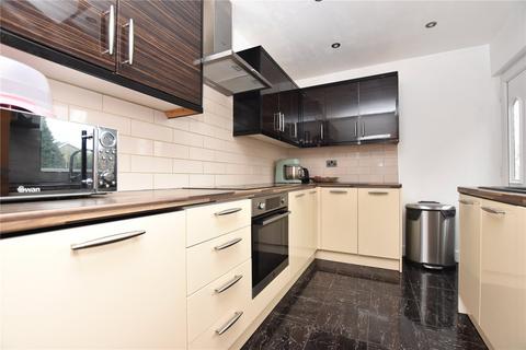3 bedroom semi-detached house for sale, Grovehall Parade, Leeds, West Yorkshire
