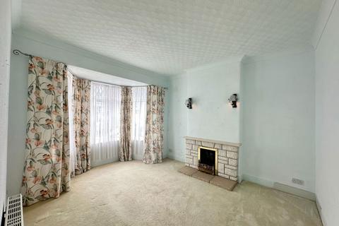 27 Bay View, Paignton, TQ3 2DL