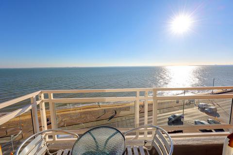 1 bedroom retirement property for sale, Holland Road, Westcliff-on-Sea, SS0