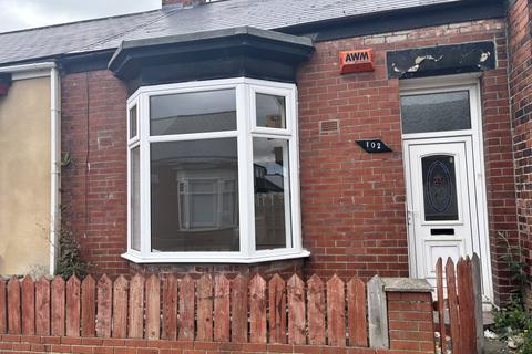 St Leonard Street, Hendon, Sunderland, SR2 8QB