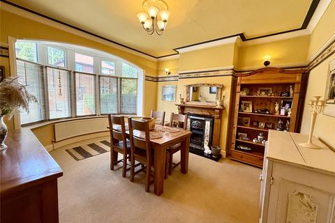 3 Bartlett Road, Shaw, Oldham, OL2 7BS