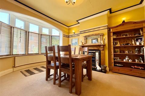3 Bartlett Road, Shaw, Oldham, OL2 7BS