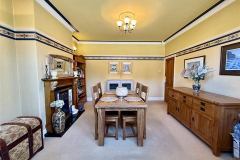 3 Bartlett Road, Shaw, Oldham, OL2 7BS