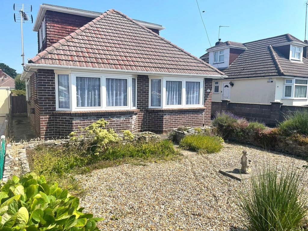 Front Garden and bung