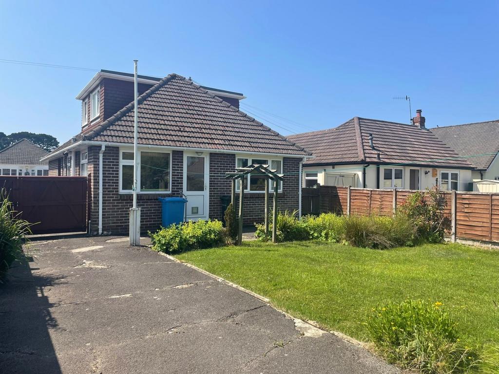 Rear Garden drive