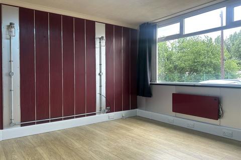 3 bedroom terraced house for sale, Turner Street, Lees, Oldham, Greater Manchester, OL4